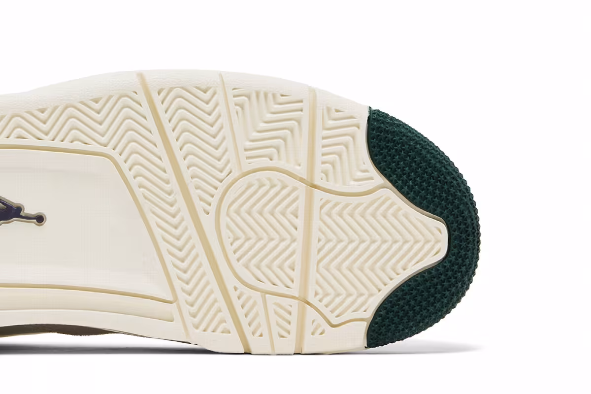 Air Jordan 4 RM Sail/Light Cream/Midnight Green/Dark Raisin, view 6