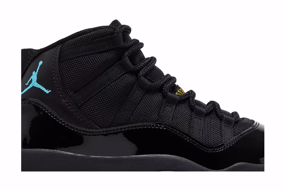 Air Jordan 11 GS Gamma Blue 2025, view 3