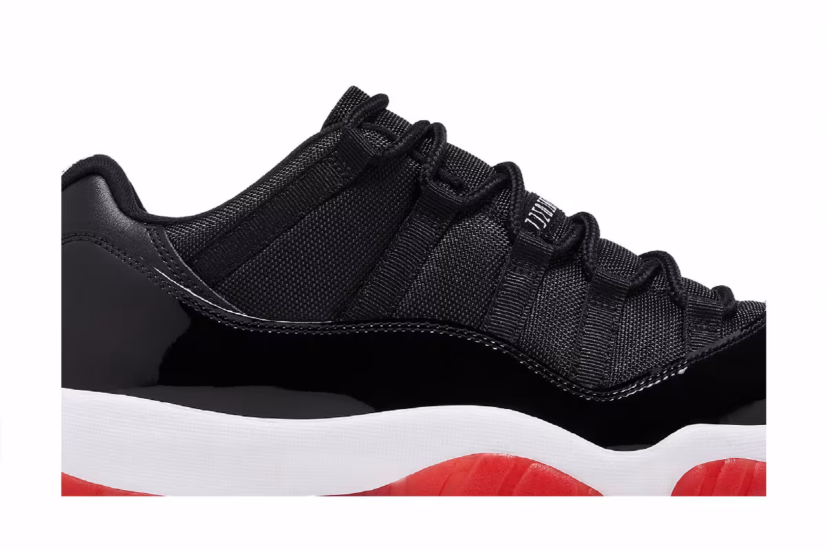 Air Jordan 11 Low Bred 2025, view 3