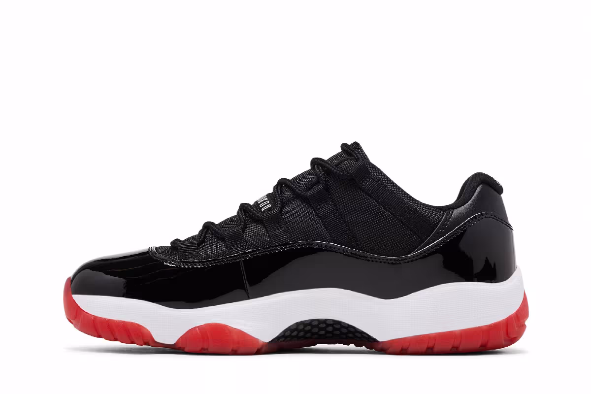 Air Jordan 11 Low Bred 2025, view 4