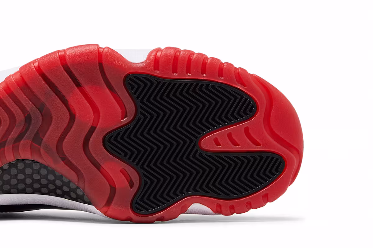 Air Jordan 11 Low Bred 2025, view 6