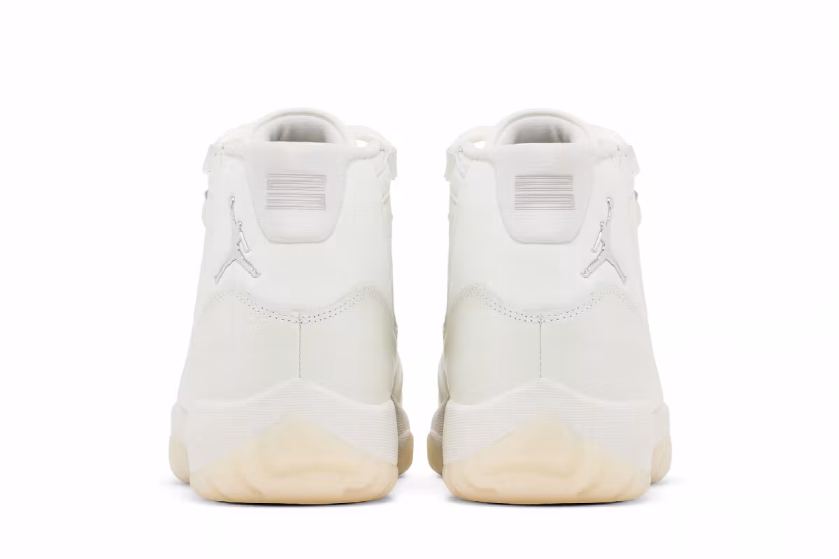 Women's Air Jordan 11 Grand Finale, view 7