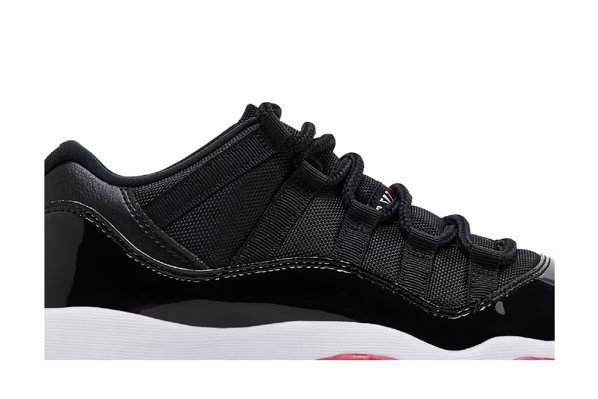 Air Jordan 11 Low GS Bred 2025, view 3