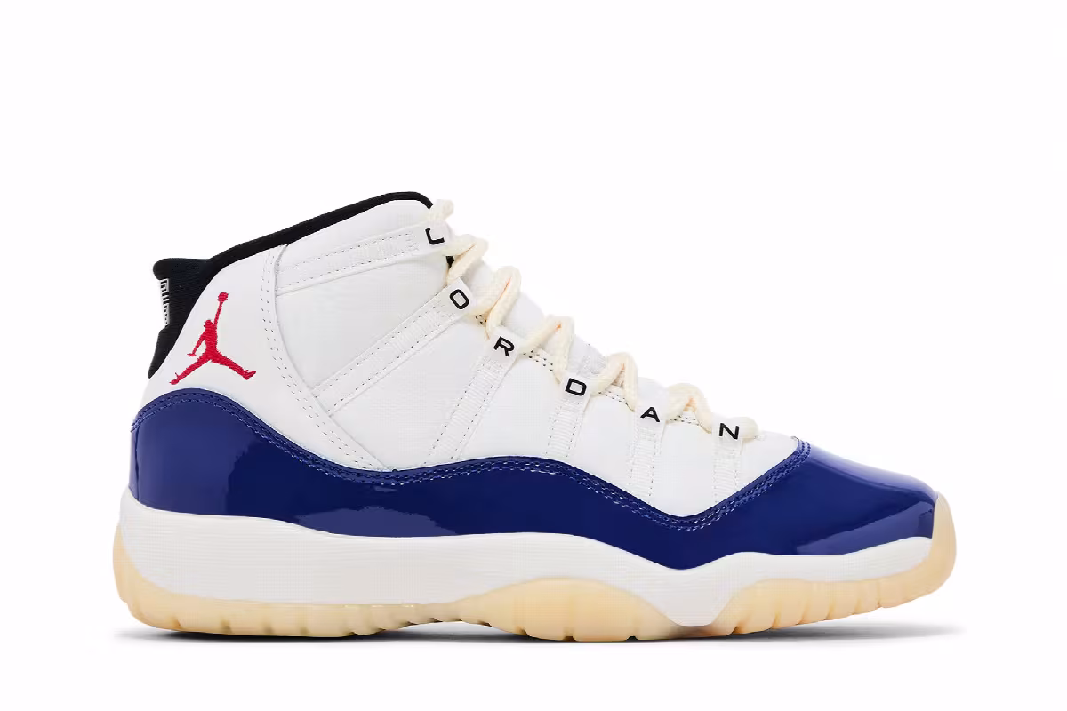 Air Jordan 11 GS Rare Air, view 2
