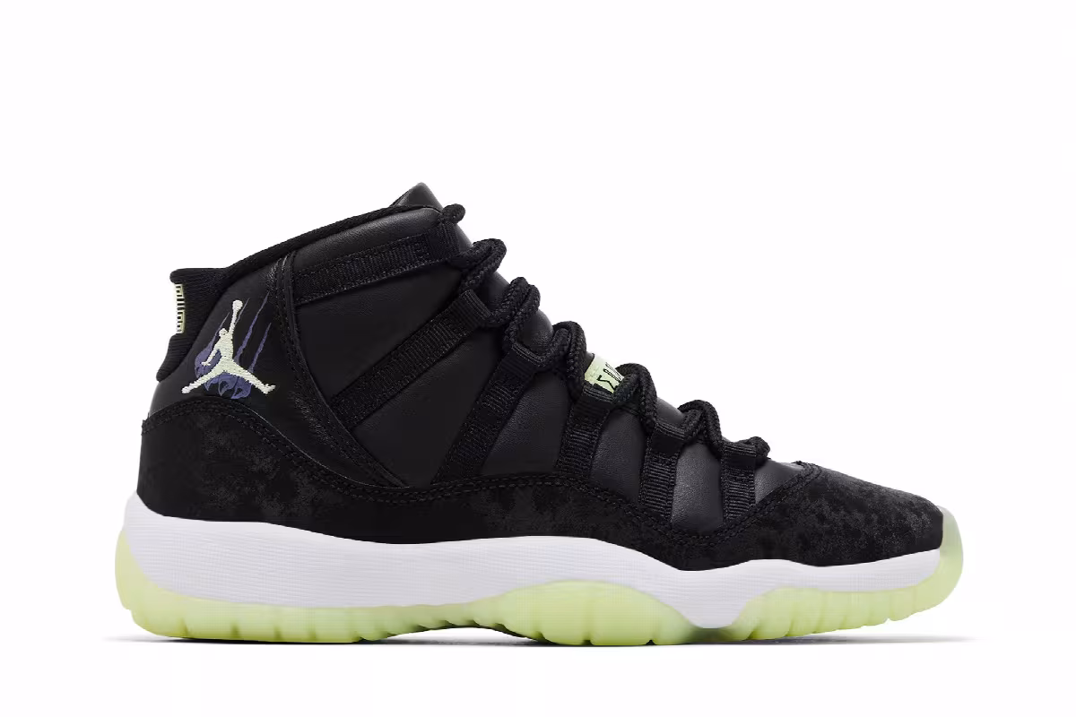 Air Jordan 11 GS Inner Beast, view 2