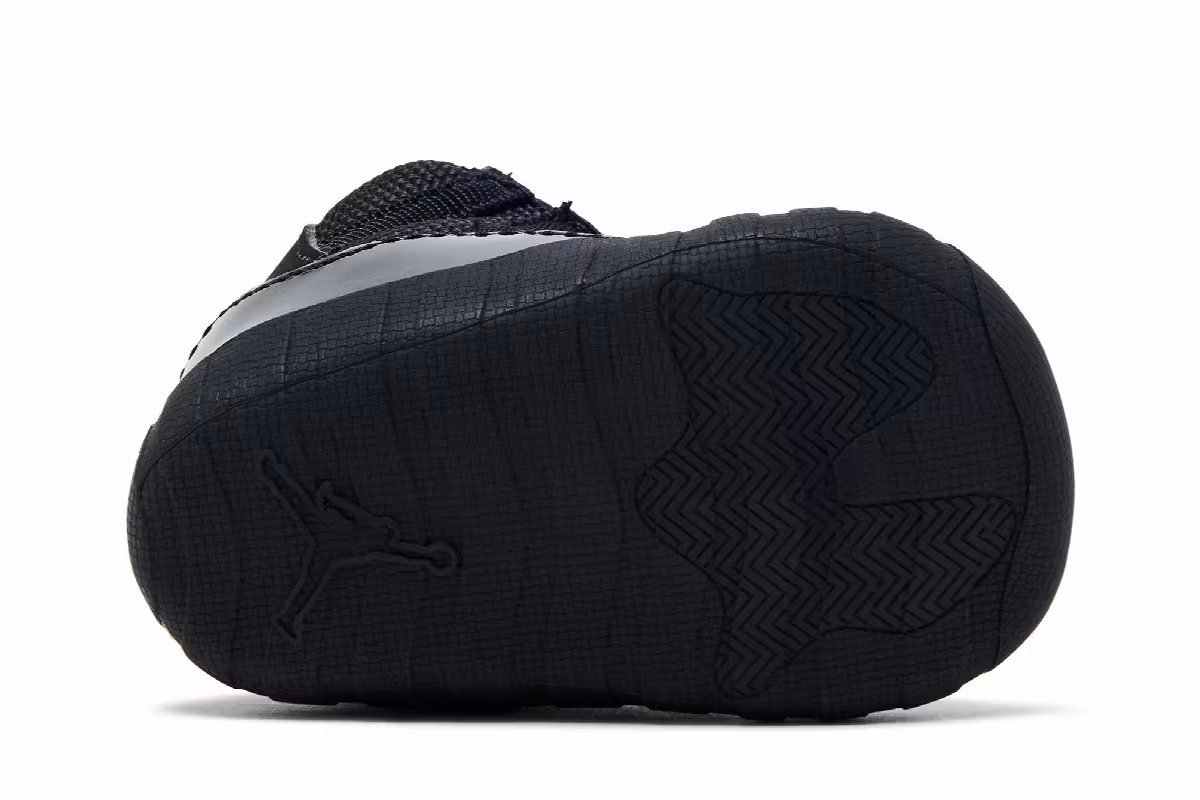 Air Jordan 11 Crib Bootie Gamma Blue, view 5