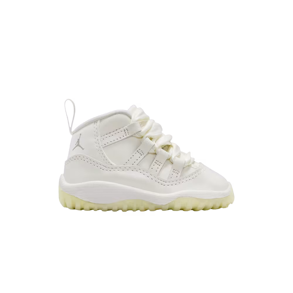 Air Jordan 11 TD Pearl