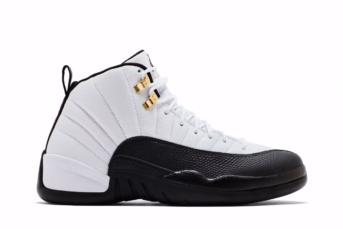 Air Jordan 12 Taxi 2025, view 2