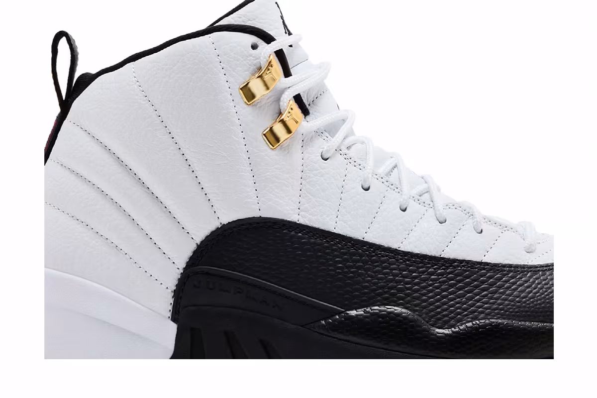 Air Jordan 12 Taxi 2025, view 3