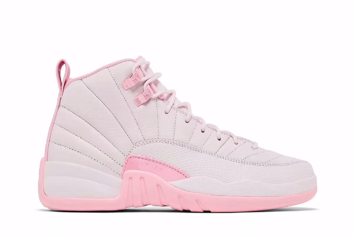 Air Jordan 12 GS Pearl Pink, view 2