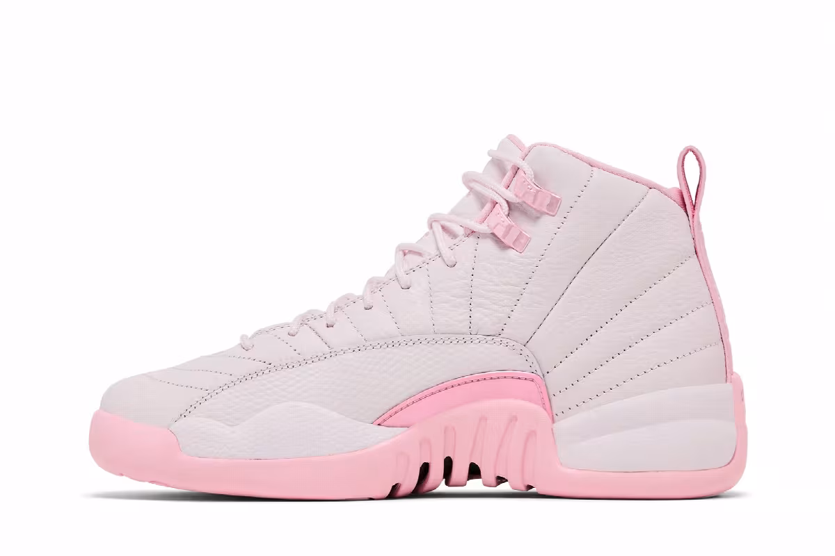 Air Jordan 12 GS Pearl Pink, view 4