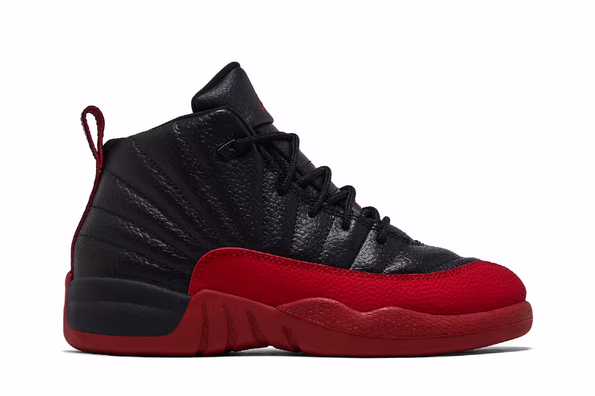 Air Jordan 12 PS Flu Game 2025, view 2