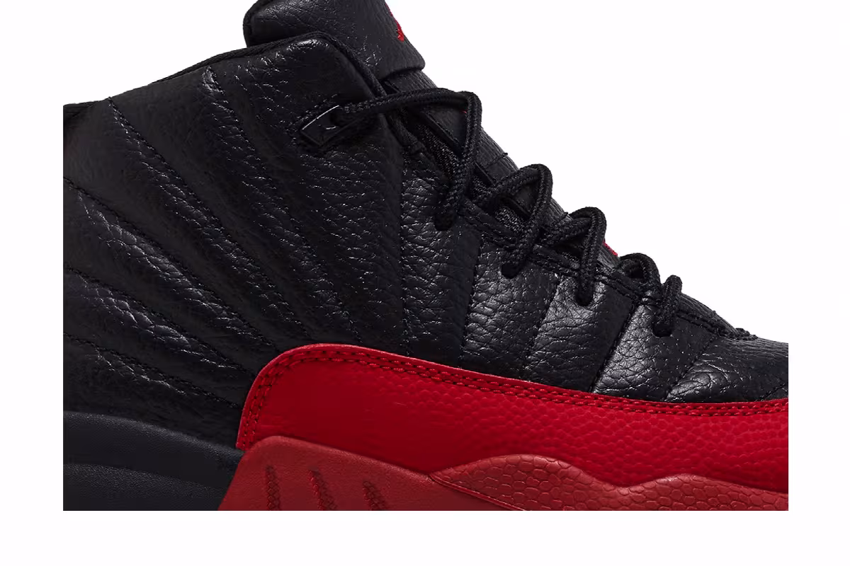 Air Jordan 12 PS Flu Game 2025, view 3