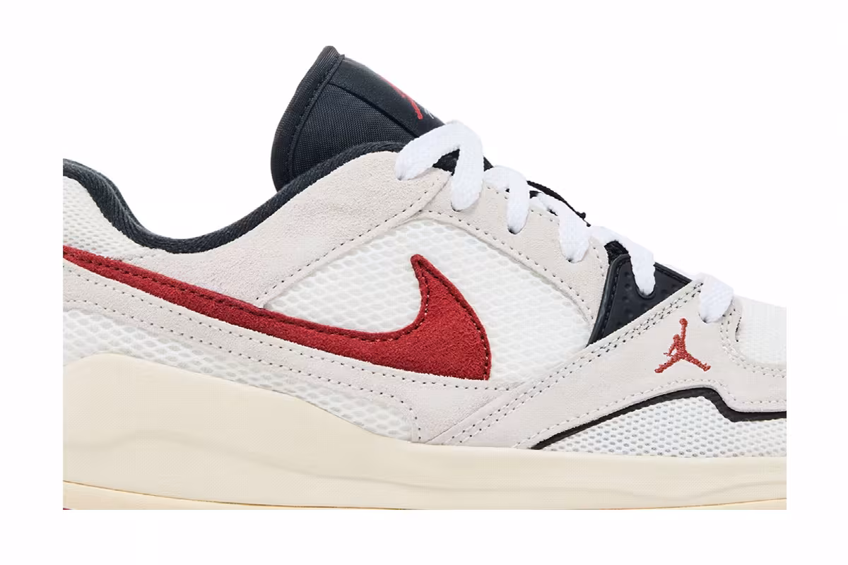 Air Jordan CMFT Era Sail Black, view 3
