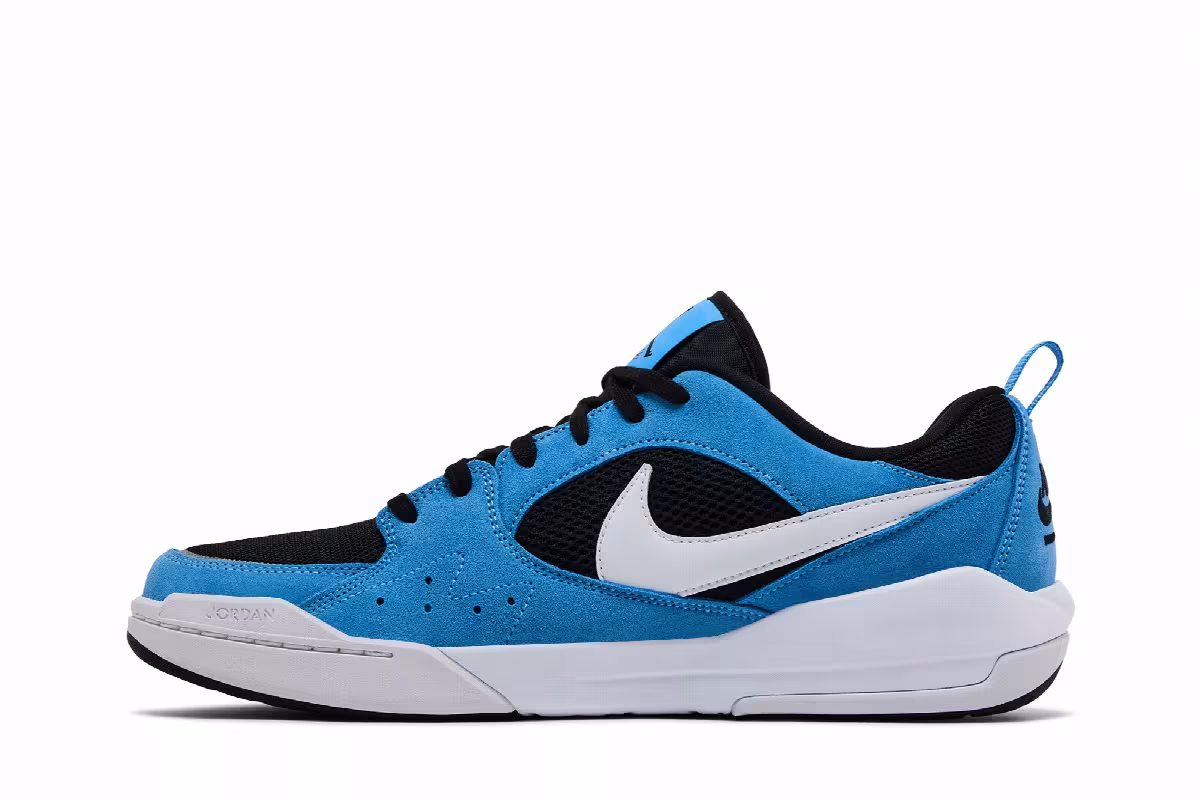 Air Jordan CMFT Era University Blue, view 4