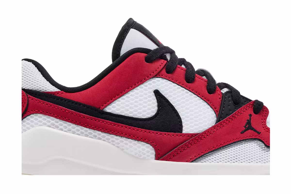 Air Jordan CMFT Era Chicago, view 3