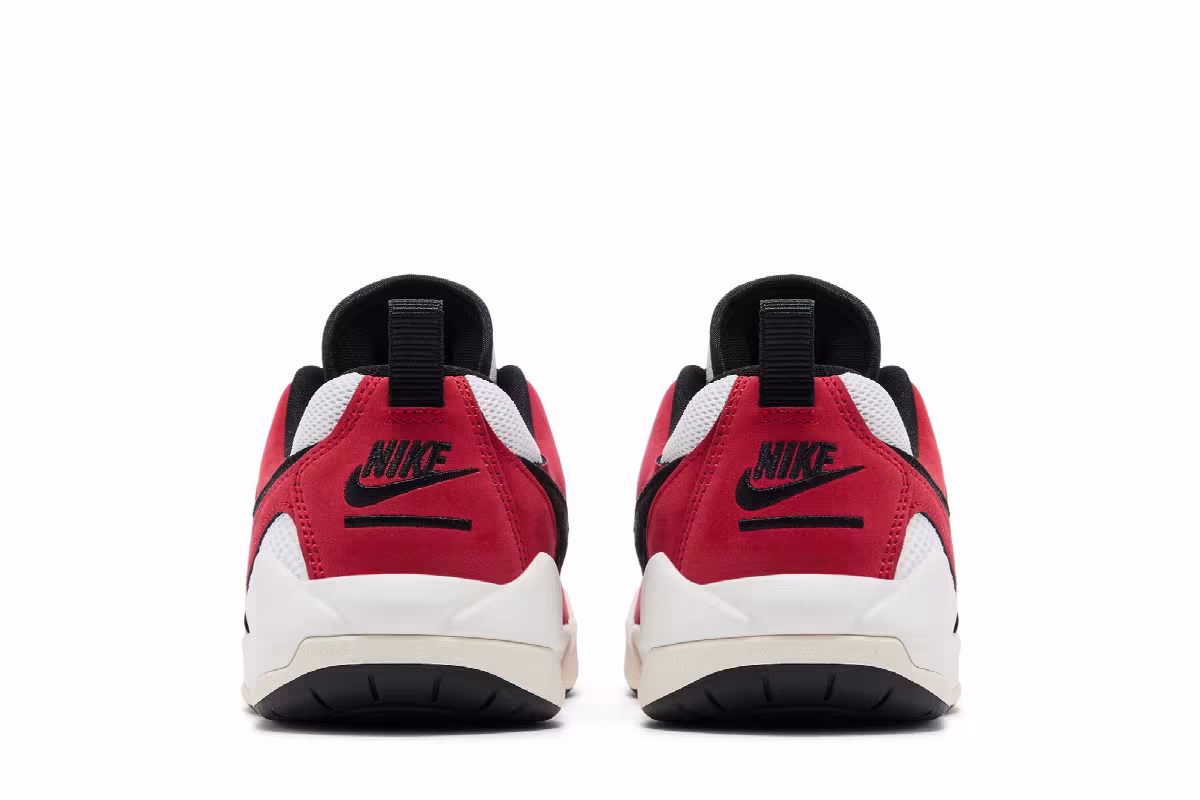 Air Jordan CMFT Era Chicago, view 7