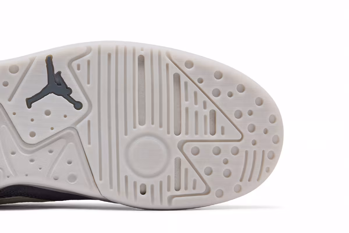 Air Jordan CMFT Era Cool Grey, view 6