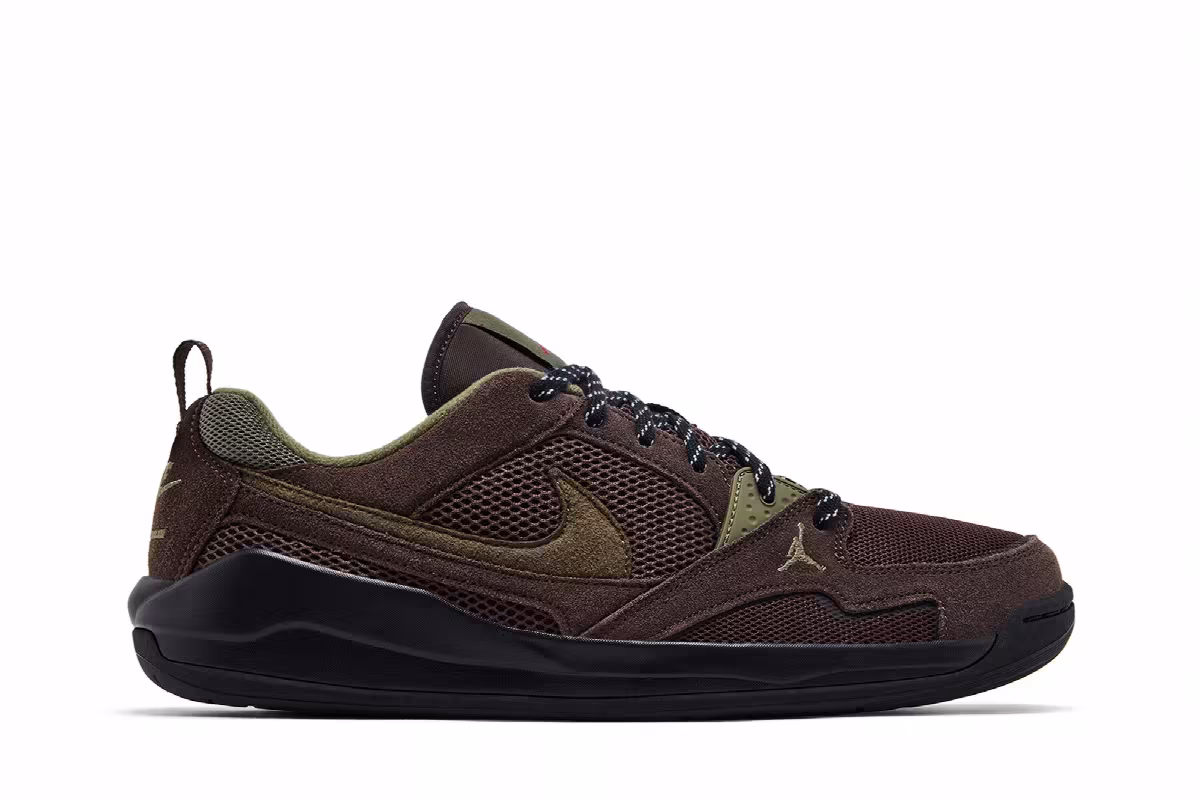 Air Jordan CMFT Era Baroque Brown Medium Olive, view 2