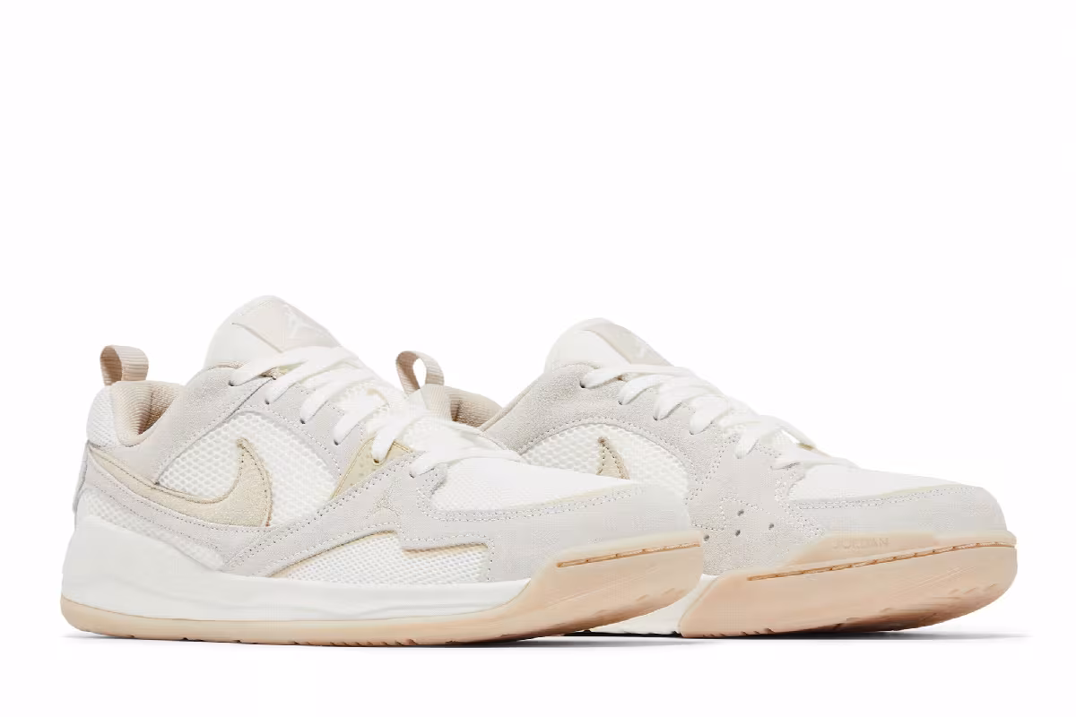 Air Jordan Women's Jordan CMFT Era Sail Rattan, view 9