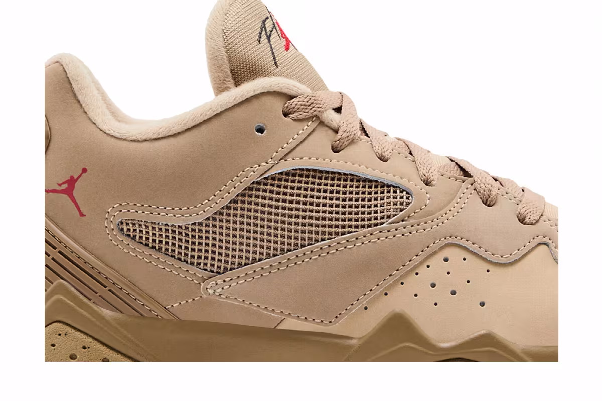 Air Jordan MVP 92 GS Desert Camo, view 3