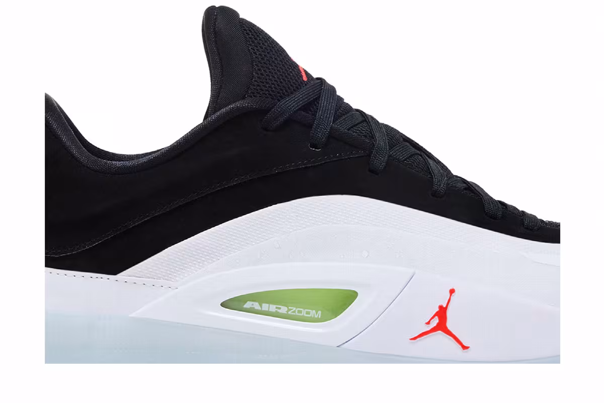 Air Jordan Zion 4 Black White Crimson, view 3