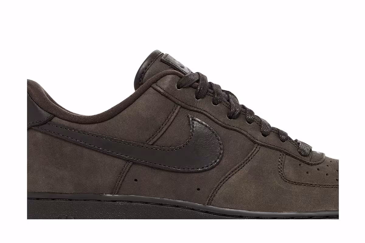 Nike Women's Air Force 1 Premium Velvet Brown, view 3