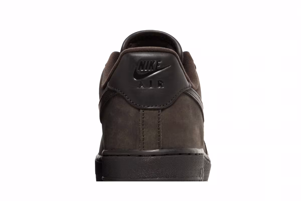 Nike Women's Air Force 1 Premium Velvet Brown, view 8
