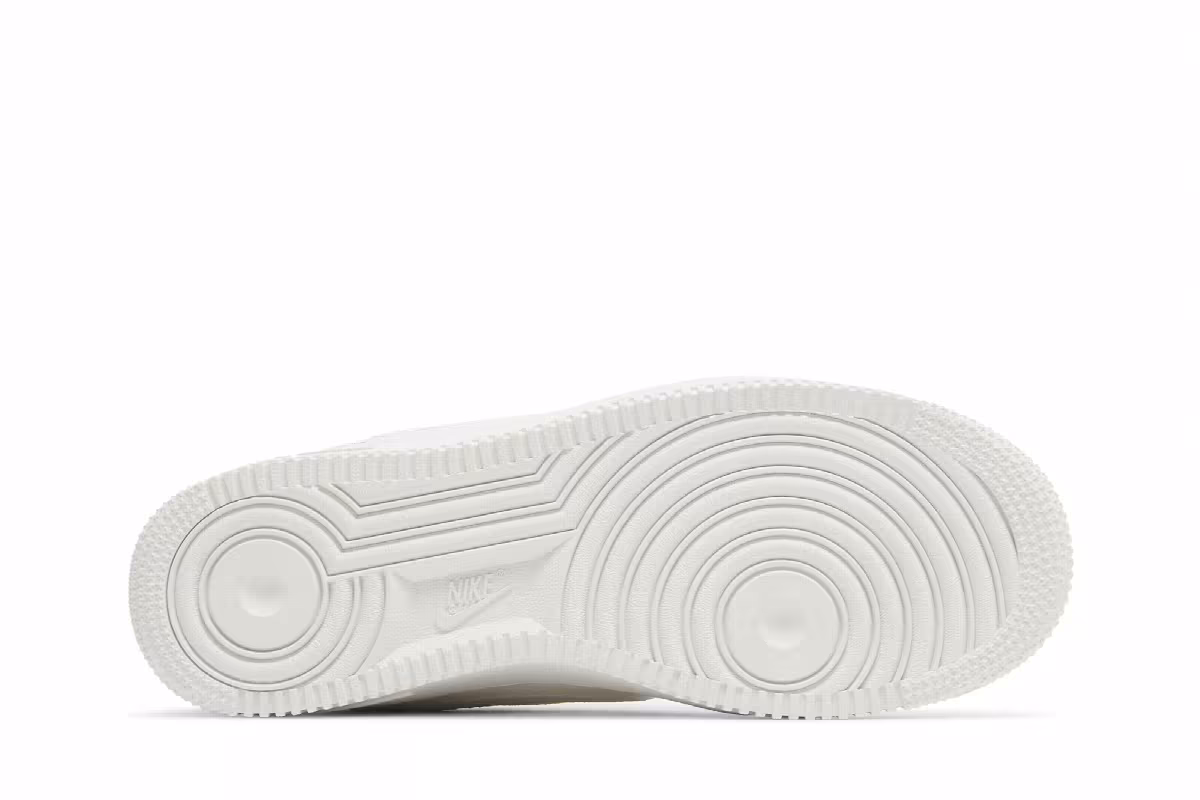 Serena Williams x Nike Women's Air Force 1 Summit White, view 5