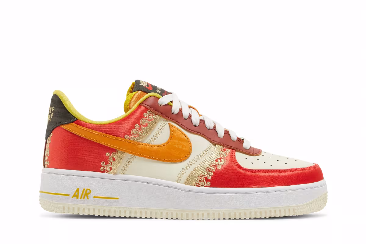 Nike Women's Air Force 1 Little Accra, view 2