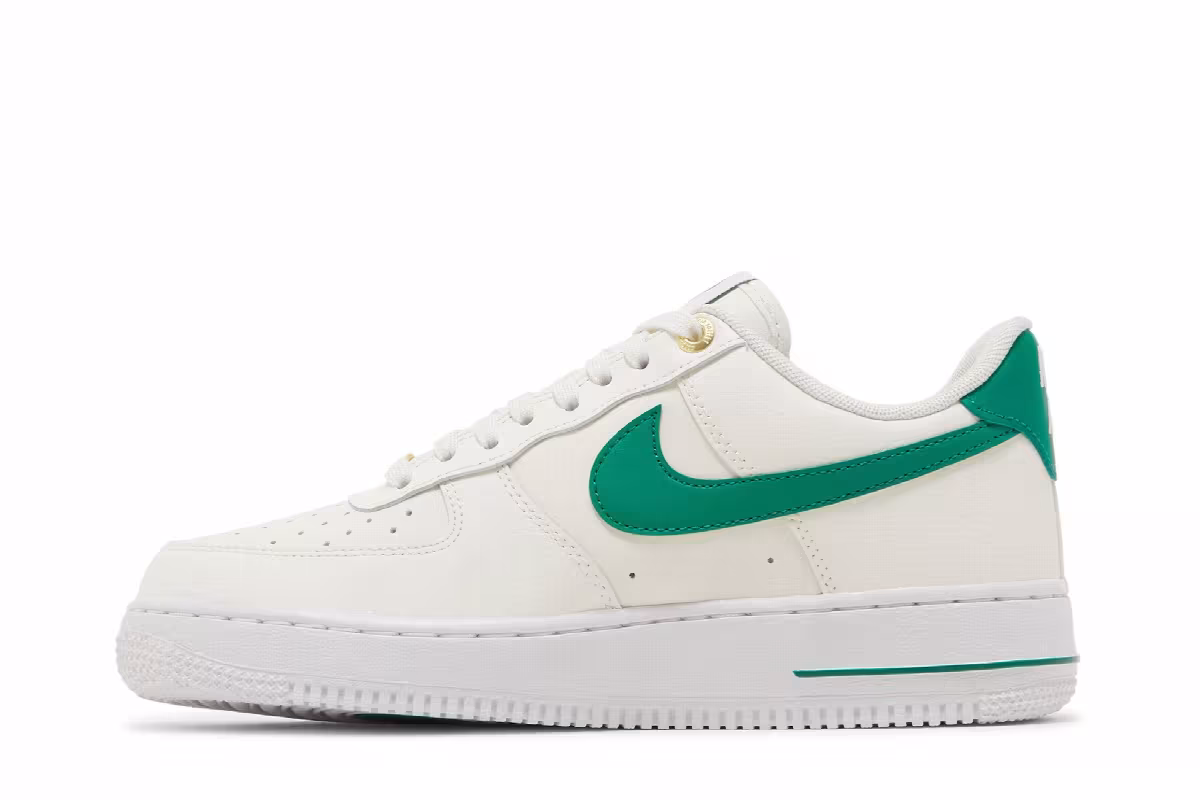 Nike Women's Air Force 1 Sail Malachite, view 4