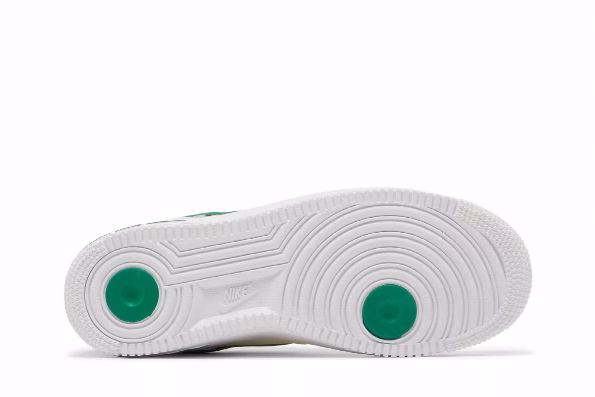 Nike Women's Air Force 1 Sail Malachite, view 5