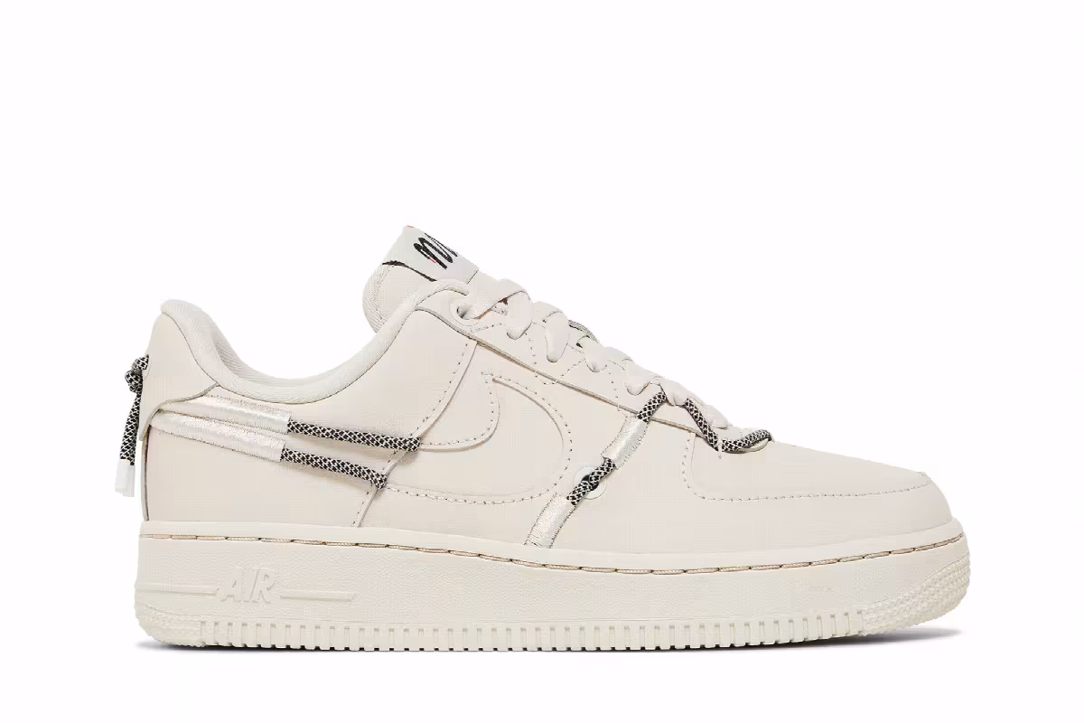 Nike Women's Air Force 1 Light Orewood Brown, view 2