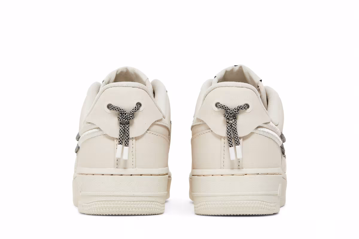 Nike Women's Air Force 1 Light Orewood Brown, view 7