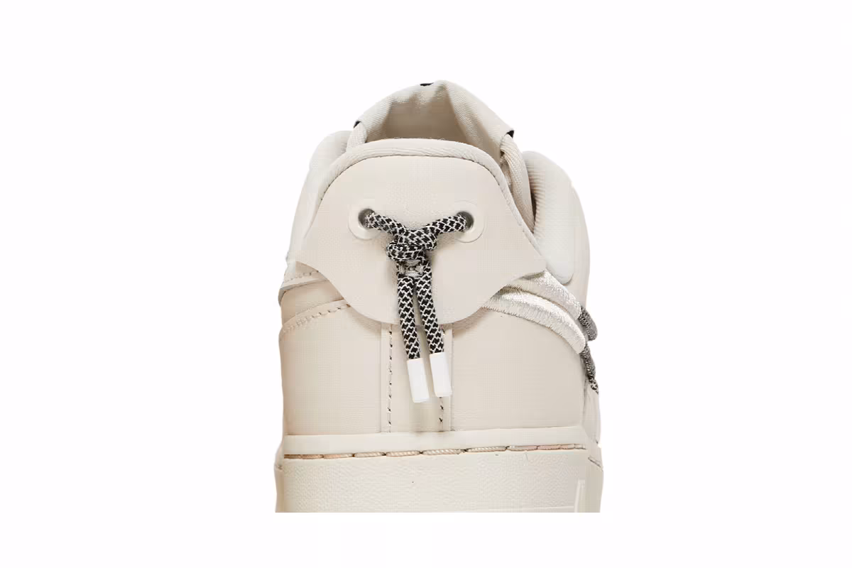 Nike Women's Air Force 1 Light Orewood Brown, view 8
