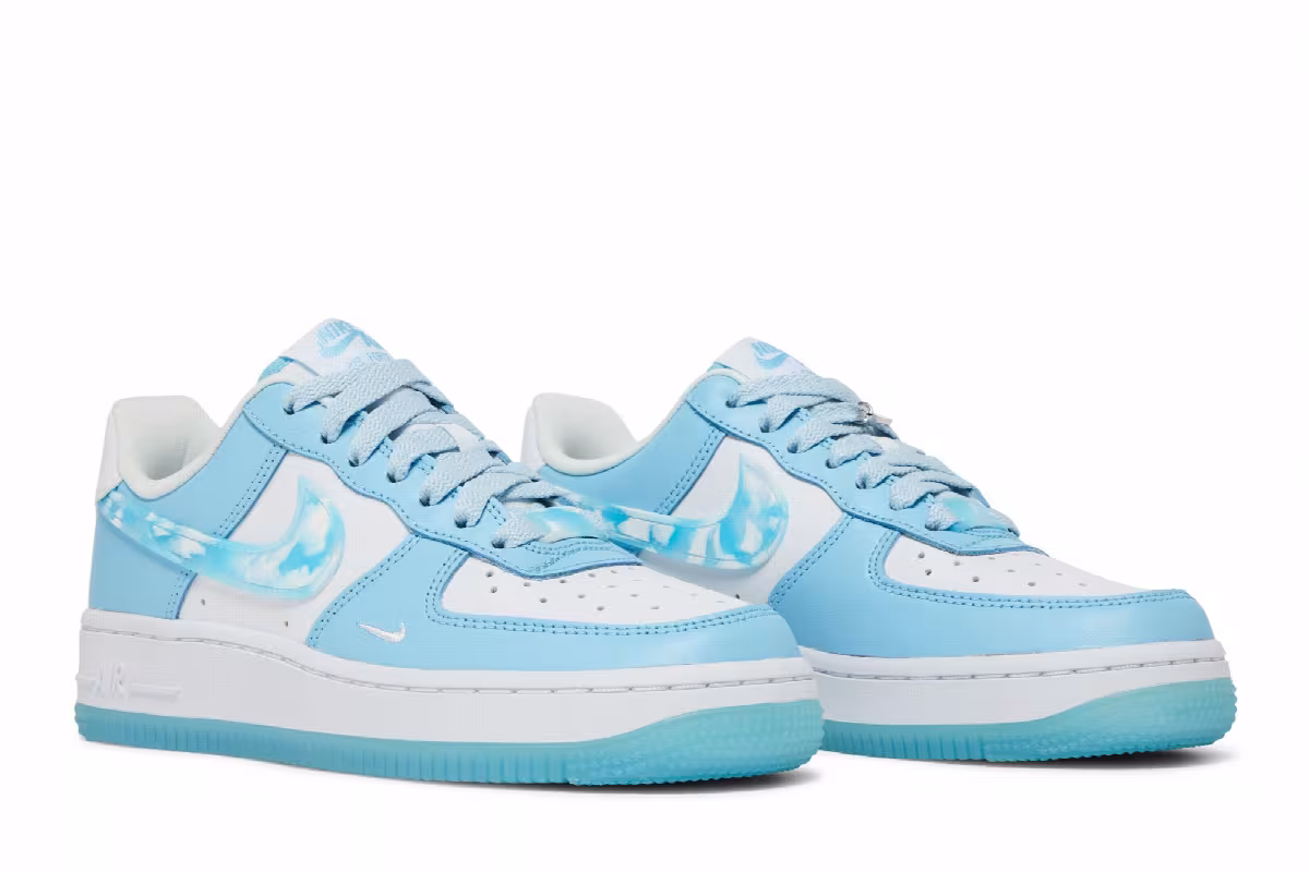 Nike Women's Air Force 1 Nail Art - Celestine Blue, view 9