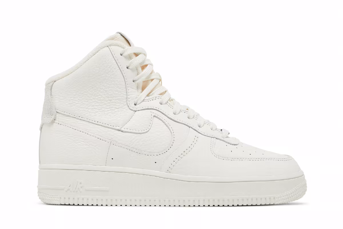 Nike Women's Air Force 1 High Sculpt Sail, view 2