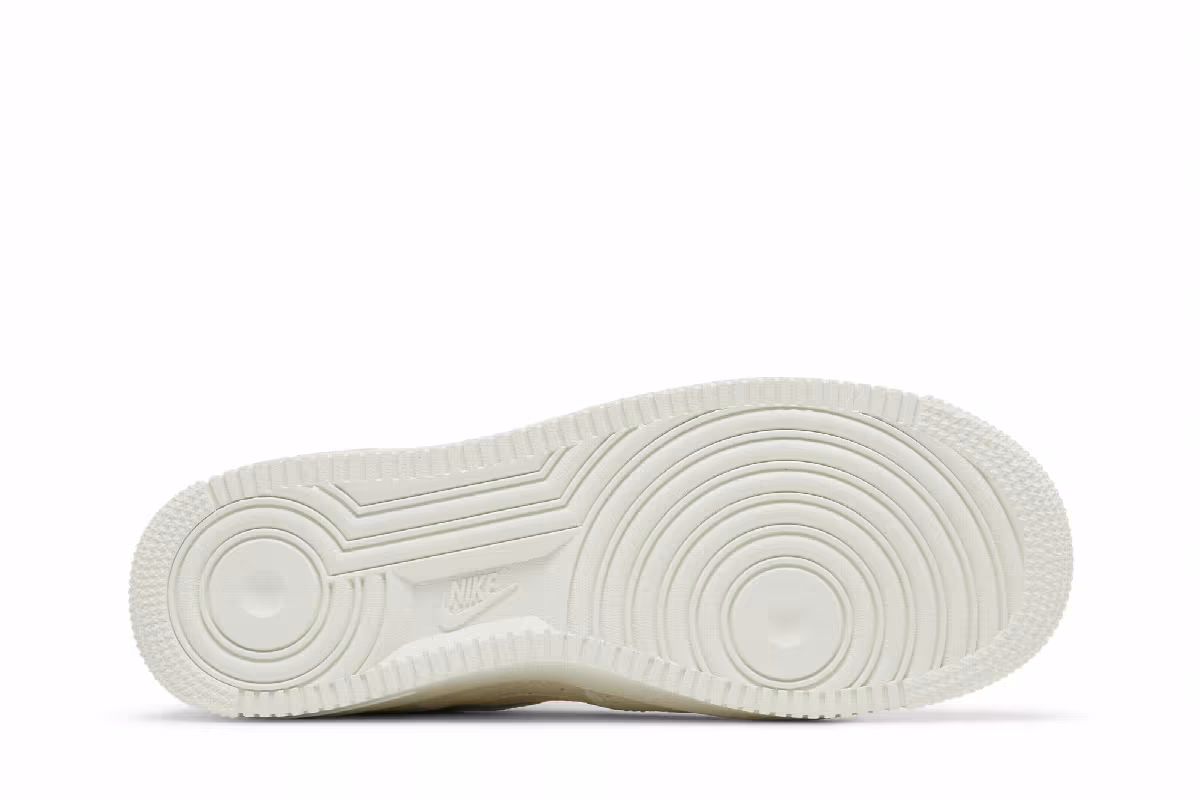 Nike Women's Air Force 1 High Sculpt Sail, view 5