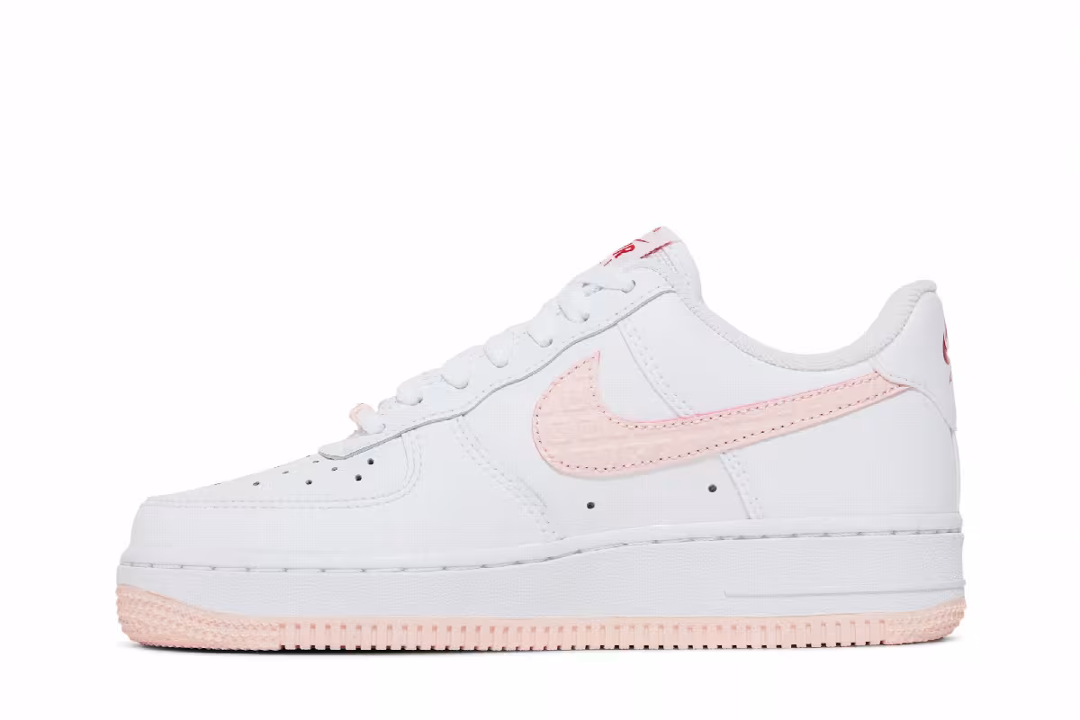 Nike Women's Air Force 1 Low Valentine's Day 2022, view 4