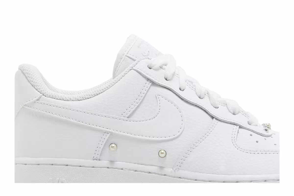 Nike Women's Air Force 1 Low Pearl White, view 3