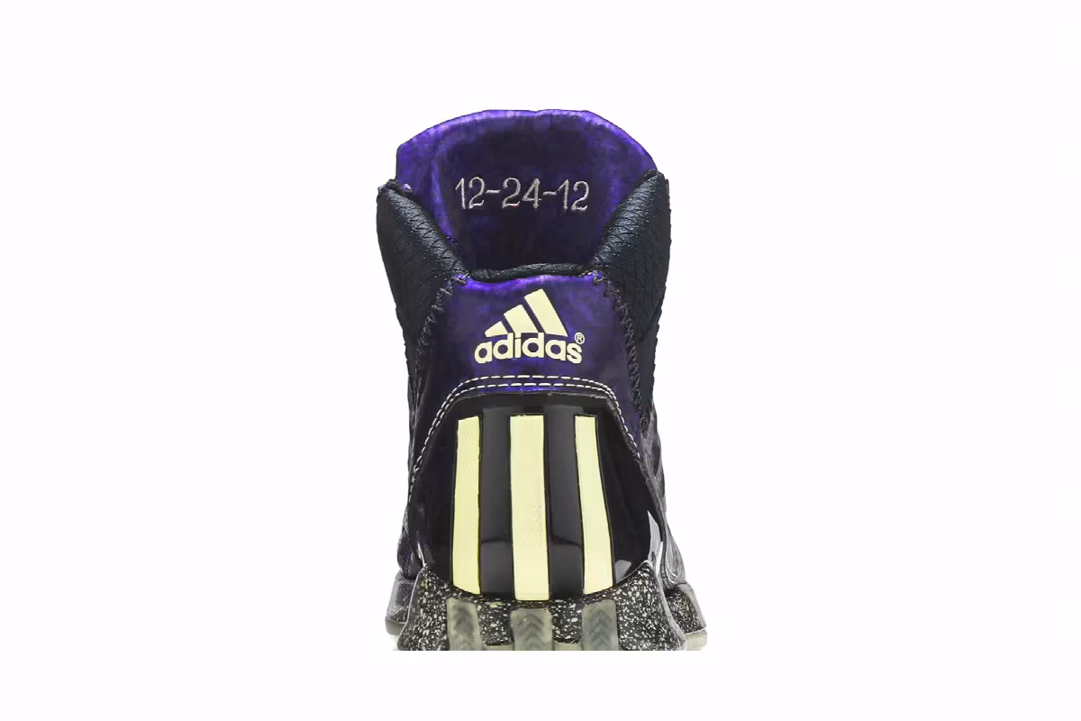 Adidas D Rose 3 Night Before Christmas, view 8