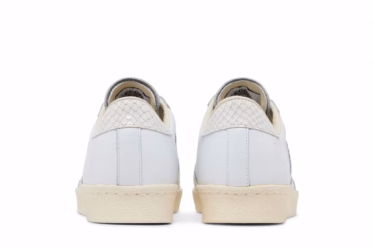 Undefeated x adidas Superstar 80 undefeated, view 7