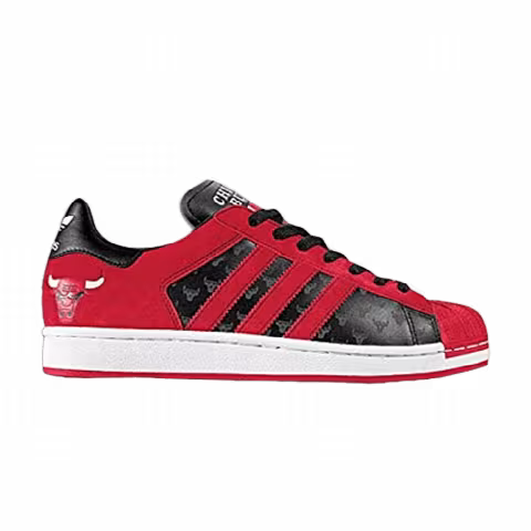 adidas Superstar 'Chicago Bulls'