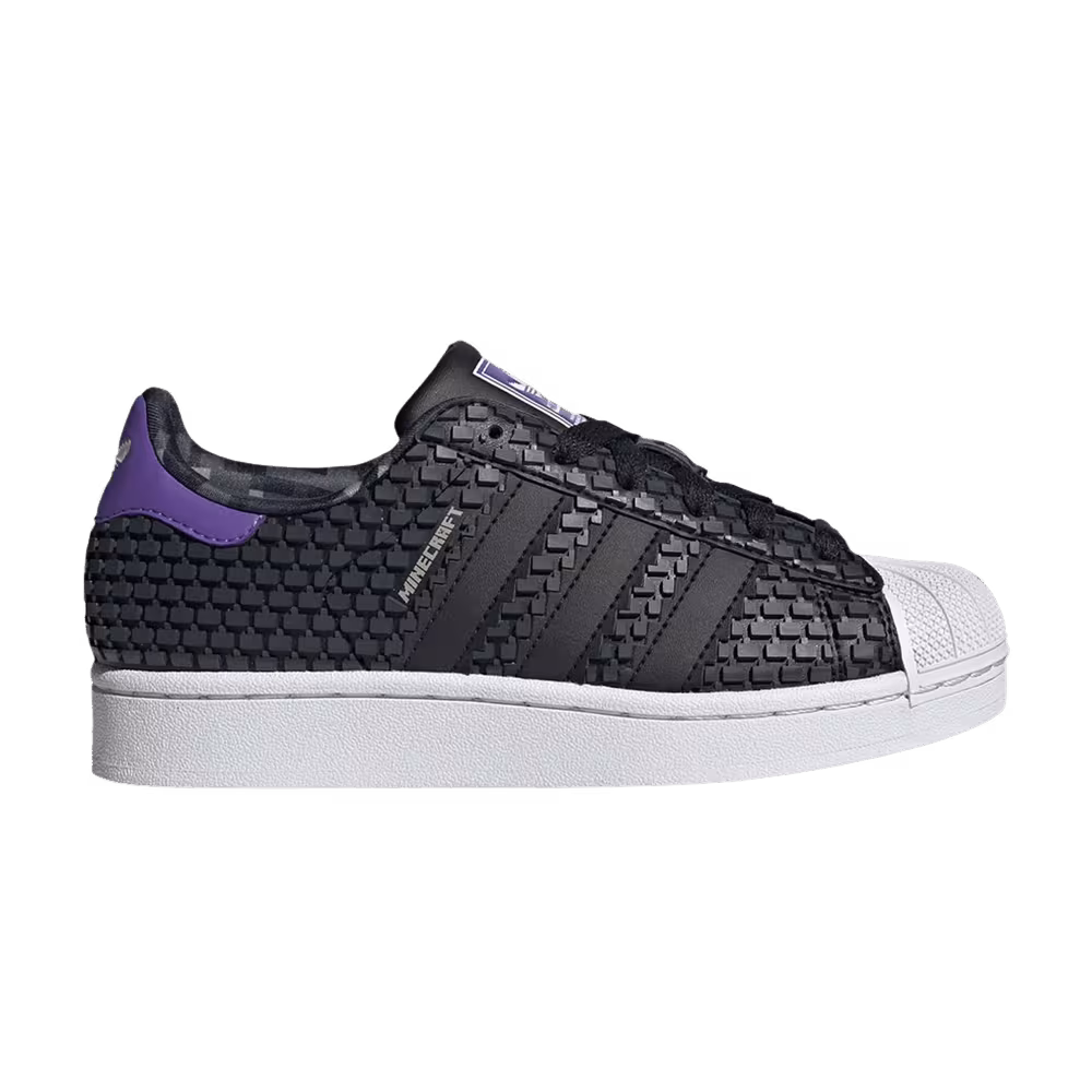 Minecraft x adidas Superstar J Enderman