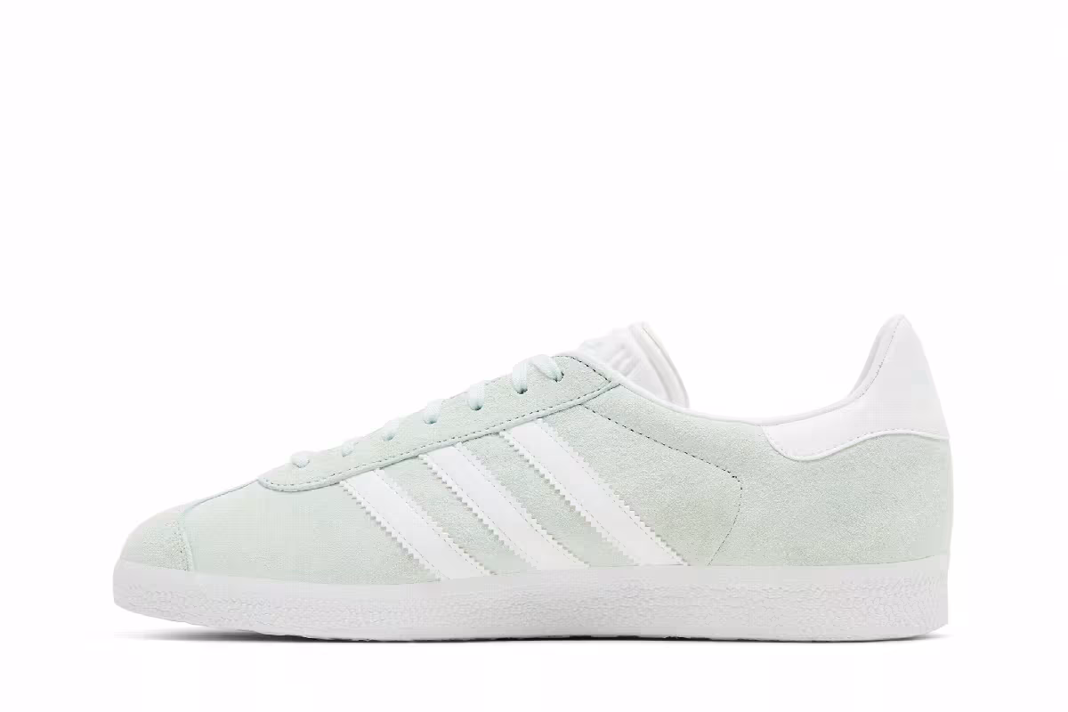 adidas Gazelle, view 4