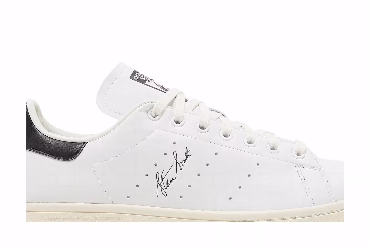 The Muppets x adidas Stan Smith Primegreen Kermit the Frog, view 3