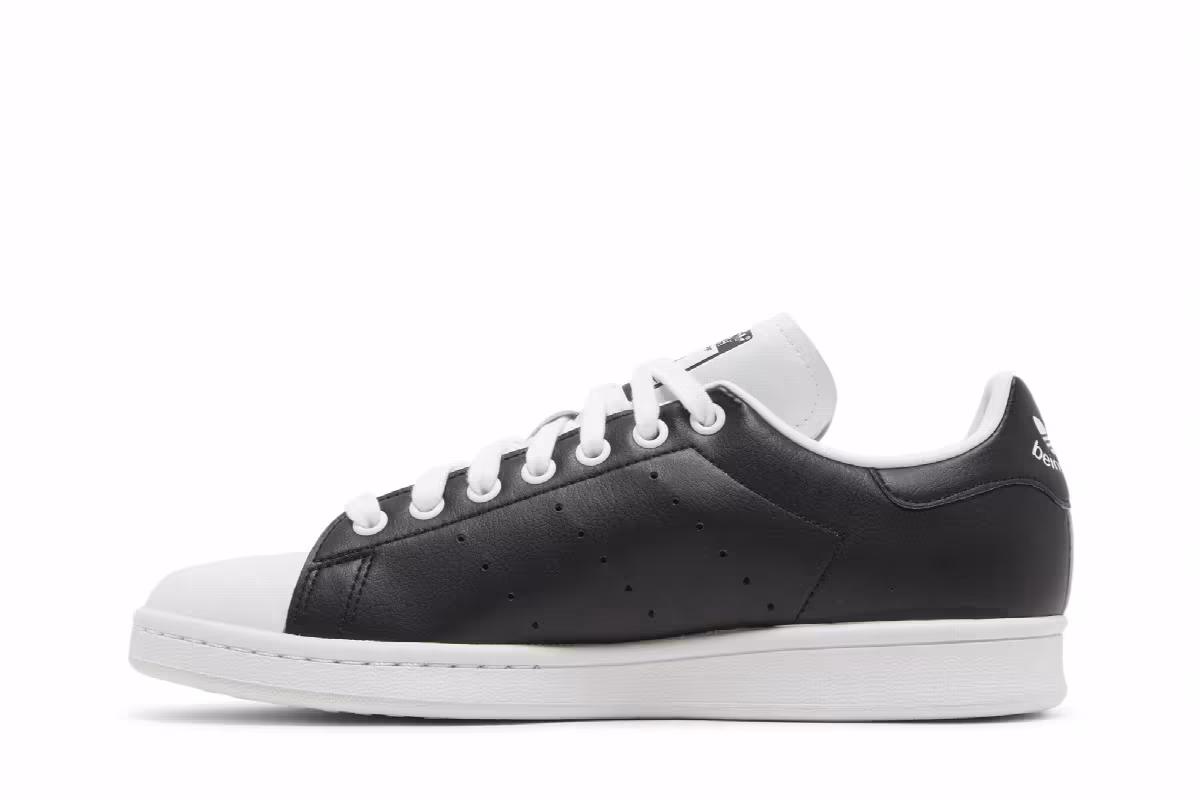 Disney x adidas Stan Smith Cruella, view 4