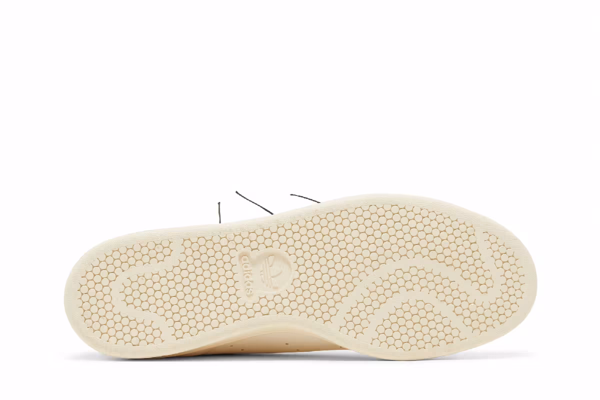 Disney x adidas Stan Smith Pinocchio, view 5