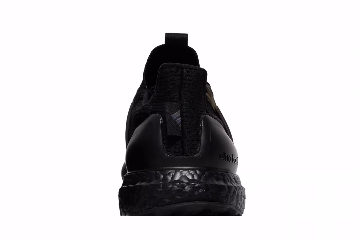 adidas UltraBoost DNA Mono Triple Black, view 8