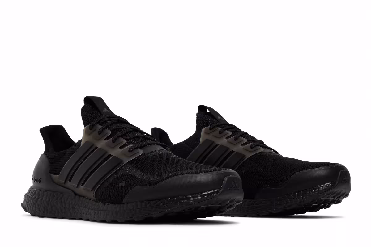 adidas UltraBoost DNA Mono Triple Black, view 9